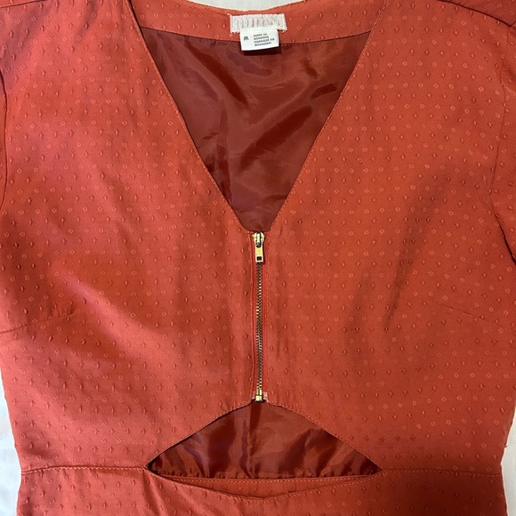 NEW Cooperative Cut Out Long Sleeved Shorts Romper - Picture 2 of 8